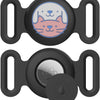 Schwarzer Silikon-AirTag-Halter mit Katzengesicht-Design, zum Befestigen an Tierhalsbänder.