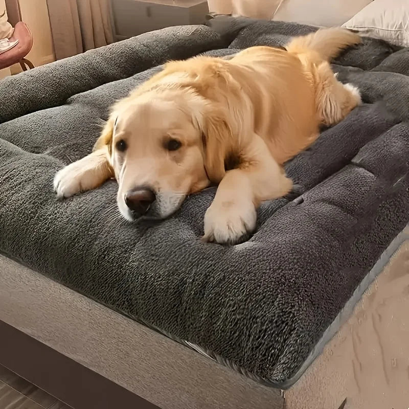 Plush Dog Bed Sofa with Thickened Cushion