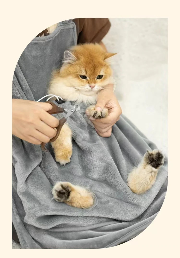 Plush Cat Carrier Apron with Cozy Sleeping Pocket for Small Pets
