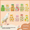 Colección de pañales de tela coloridos decorados con patrones de animales y frutas para loros.