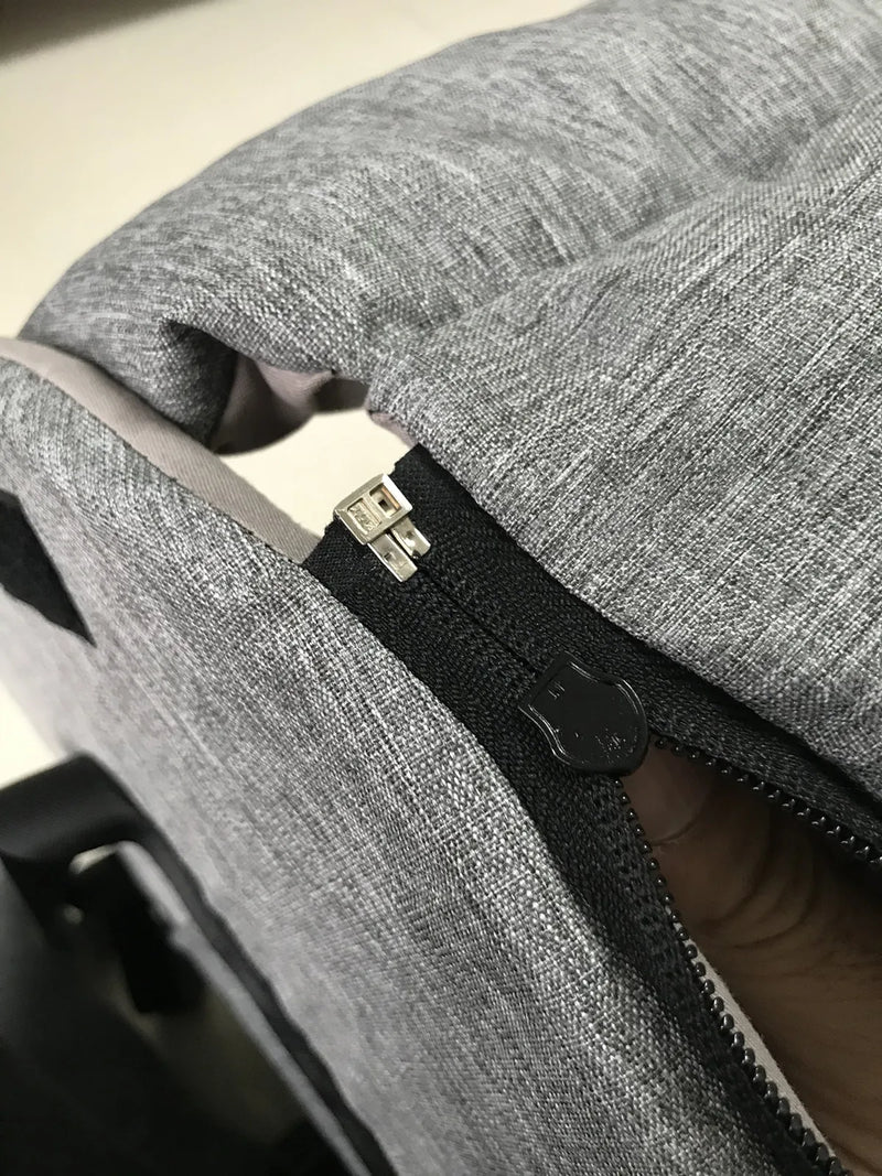 Portable Console Booster Dog Car Seat for Small Dogs and Cats