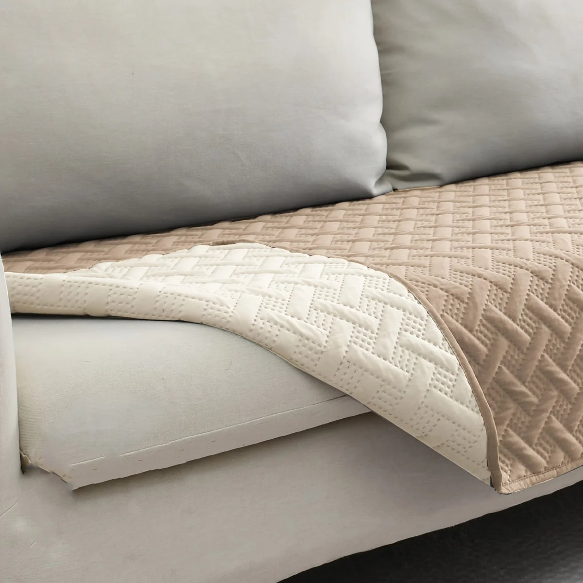 Reversible Anti-Hair Waterproof Pet Mat with Sofa Cover