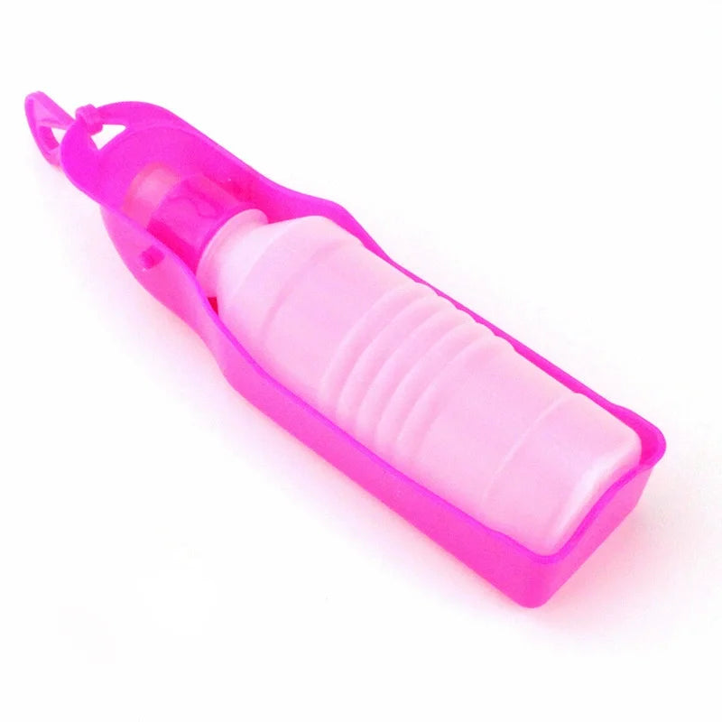 Helle pinke faltbare Haustier-Wasserflasche mit Ein-Klick-Dispenser