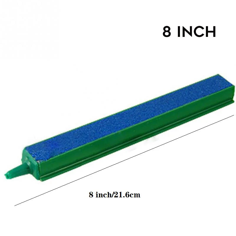 8-Zoll-Aquarium-Luftpumpe mit grünem Körper und blauem porösem Material.