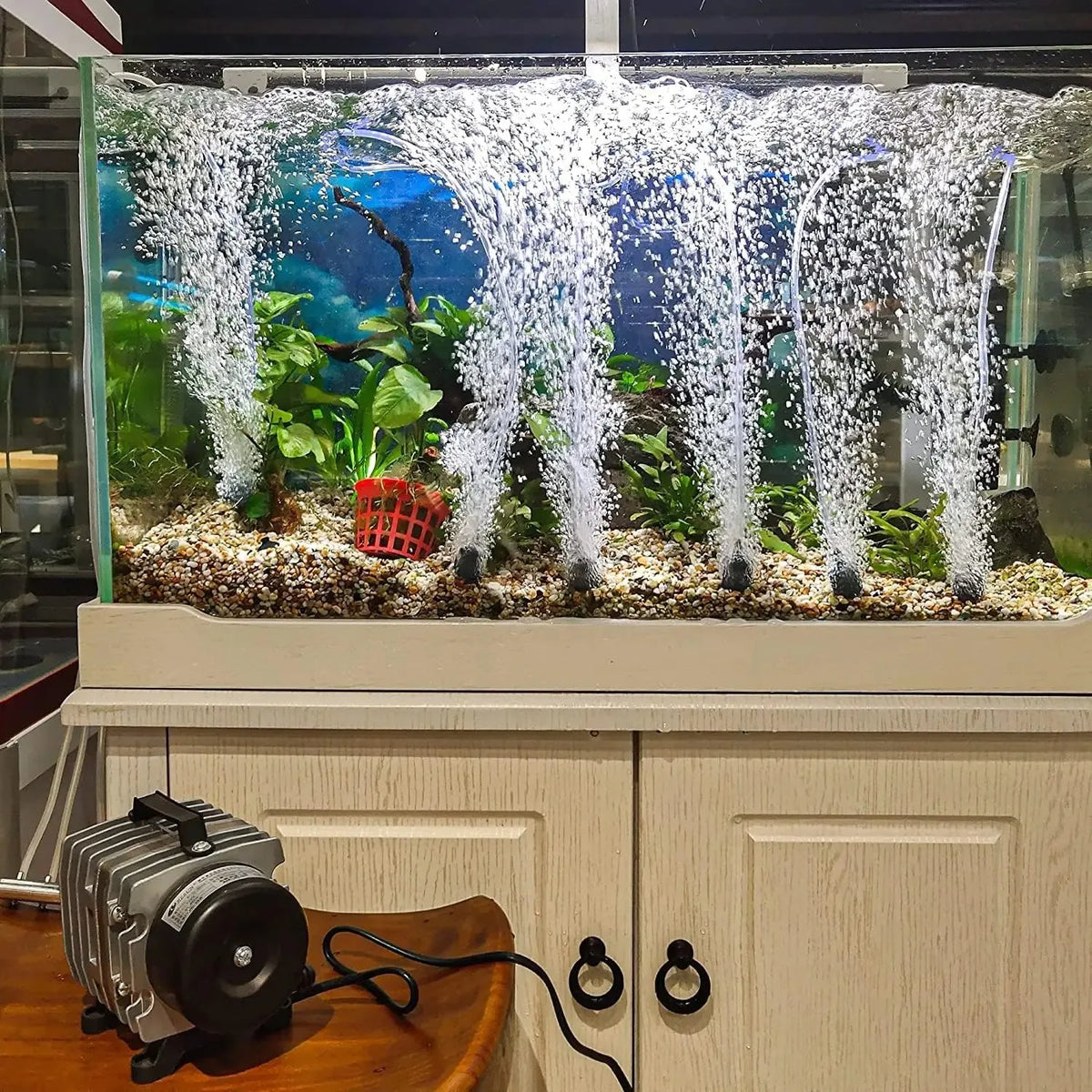 High-Output Aquarium Air Pump with 6-Way Splitter