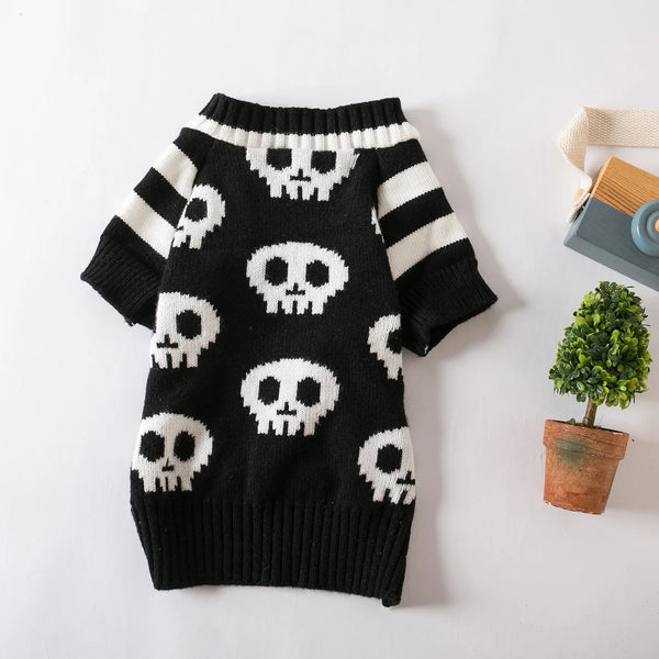 Black knitted sweater with white skull pattern for pets