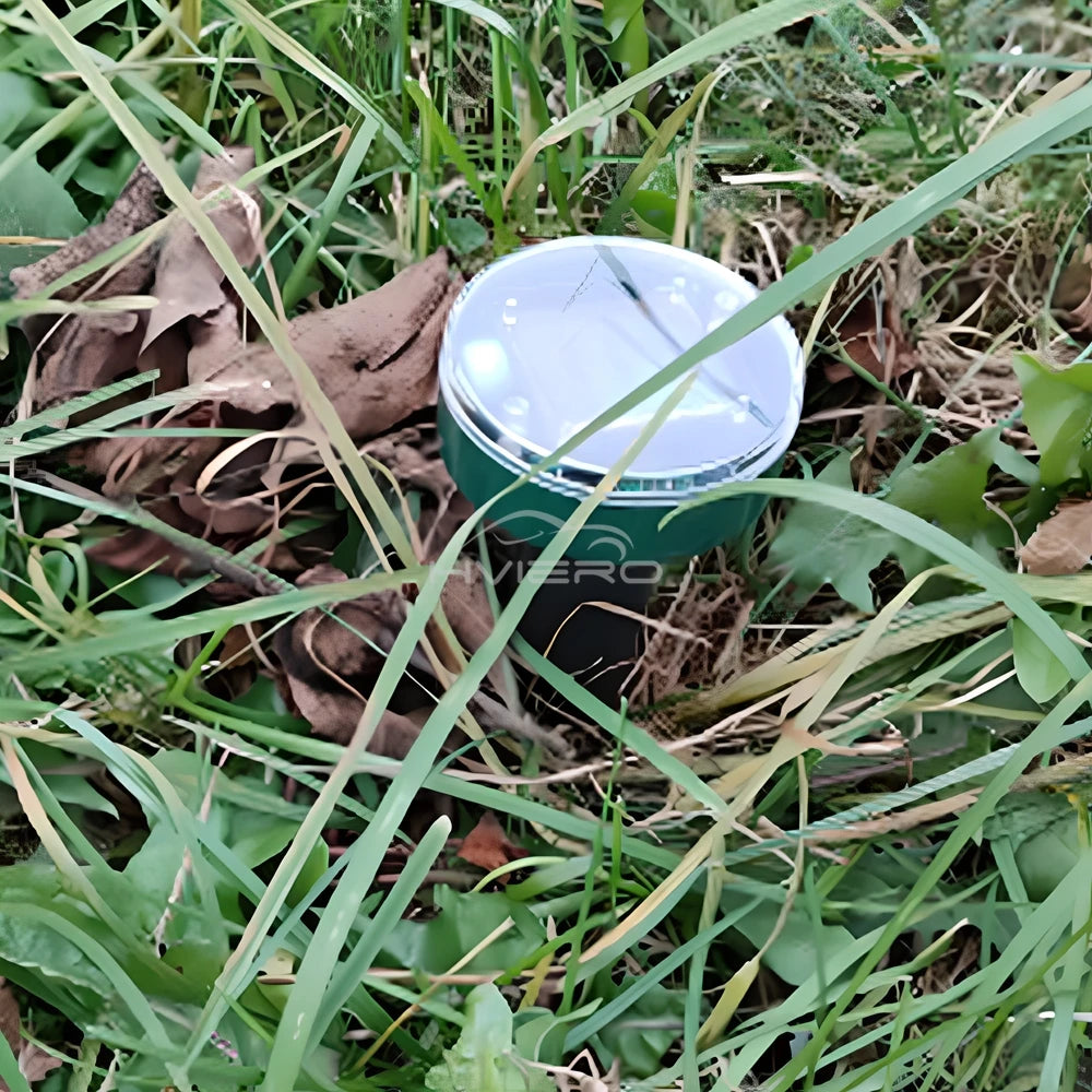 Solar Powered Ultrasonic Pest Repeller for Yard and Garden