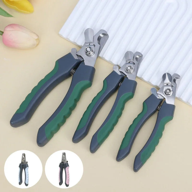 A set of stainless steel pet nail clippers for dogs and cats in gray and green colors.