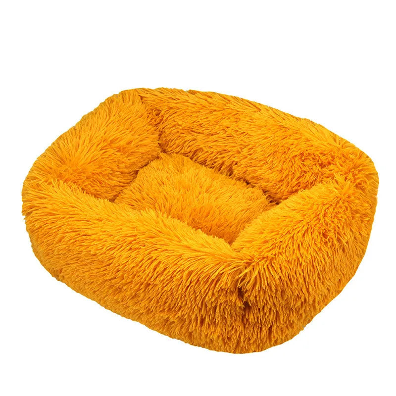 Lit carré en peluche de luxe pour chien