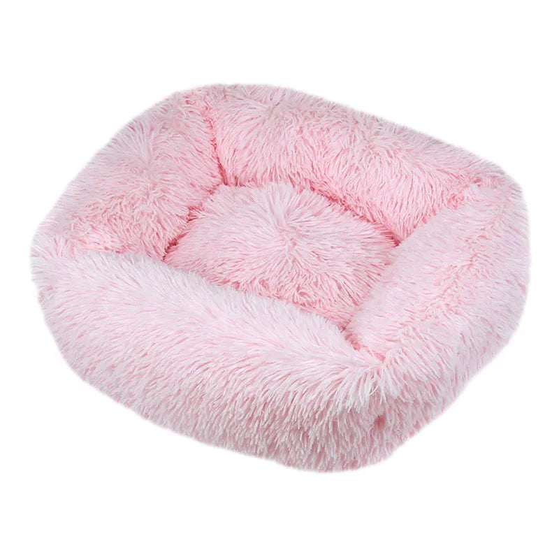 Lit carré en peluche de luxe pour chien