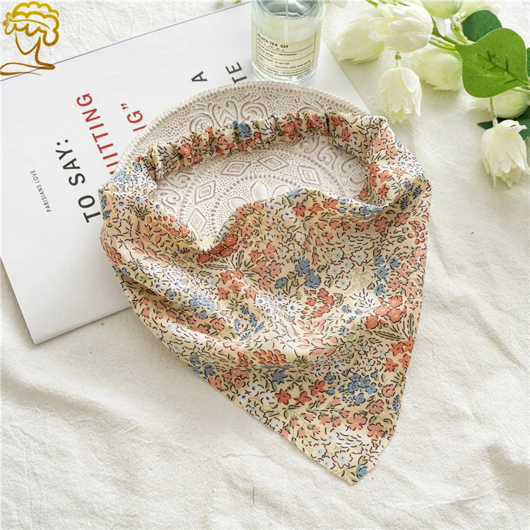 Bohemian Paisley Print Triangle Head Scarf