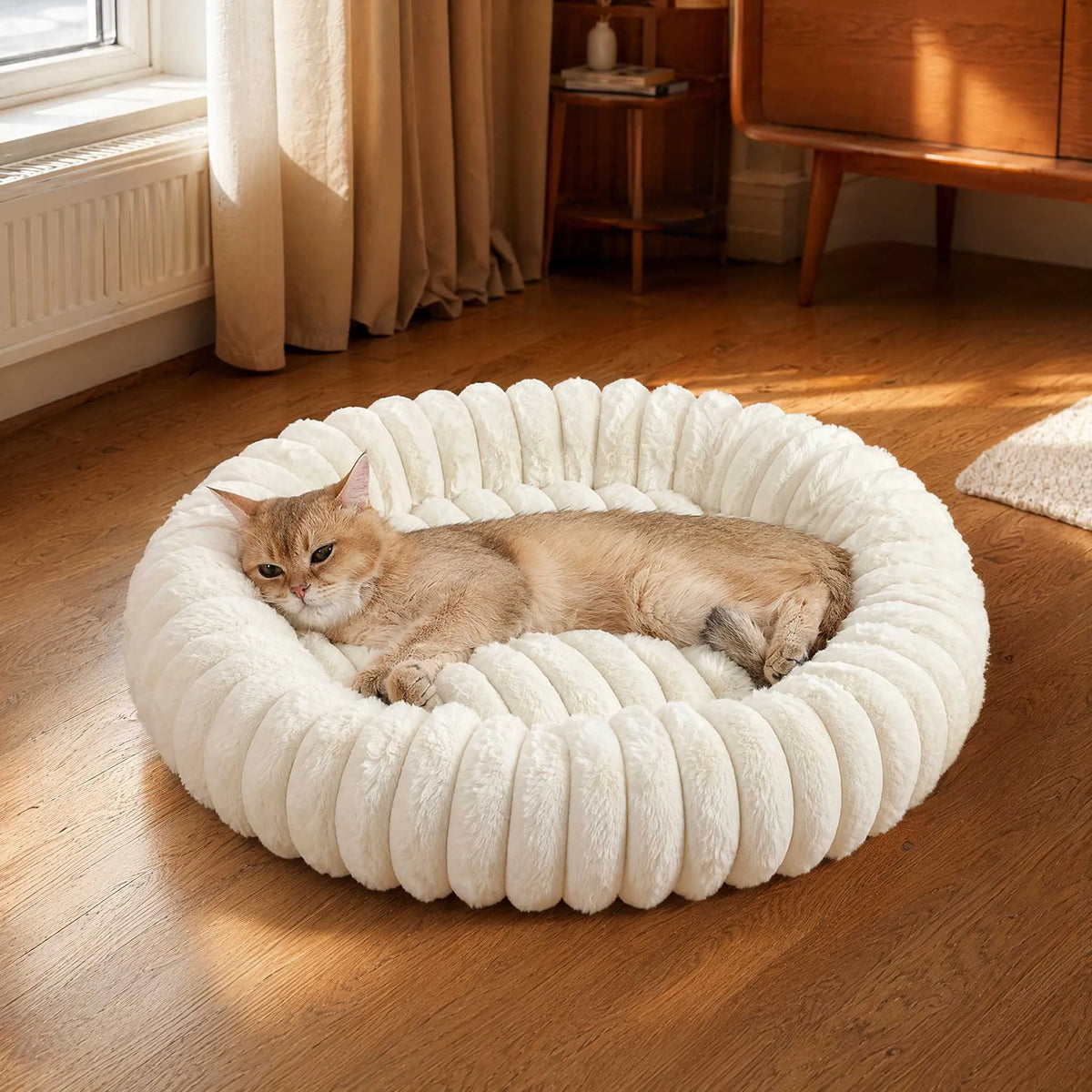 Round Donut Cat Bed - Ultra Soft Plush Pet Nest for Small Dogs and Cats