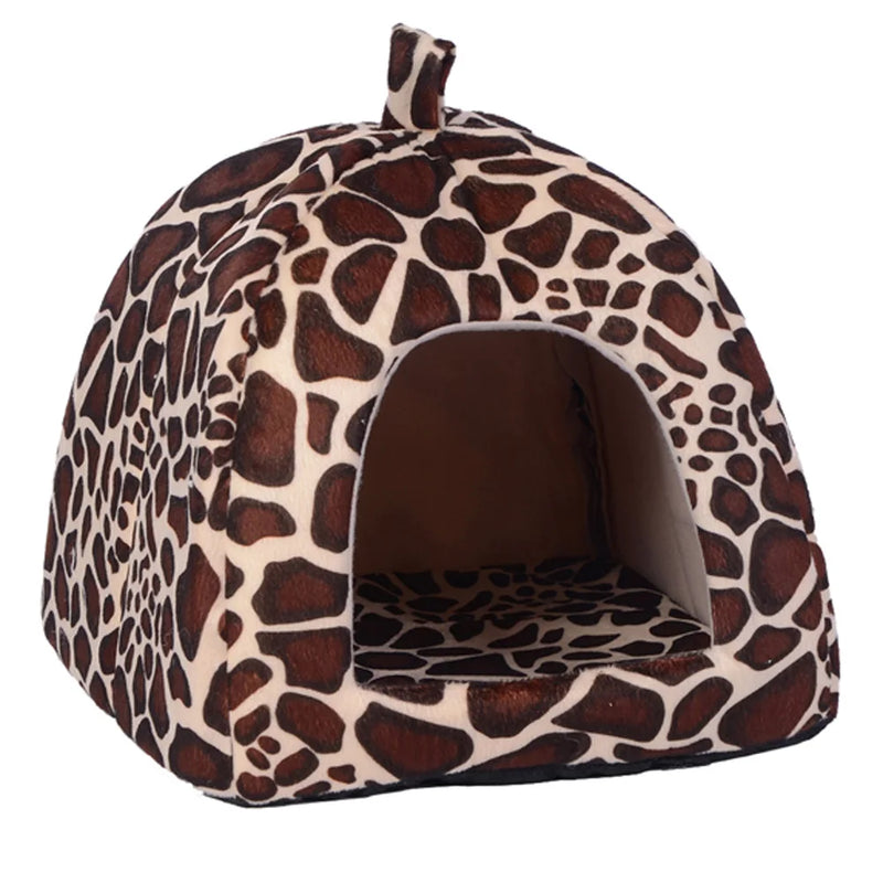Lit pour animaux en peluche en forme de fraise