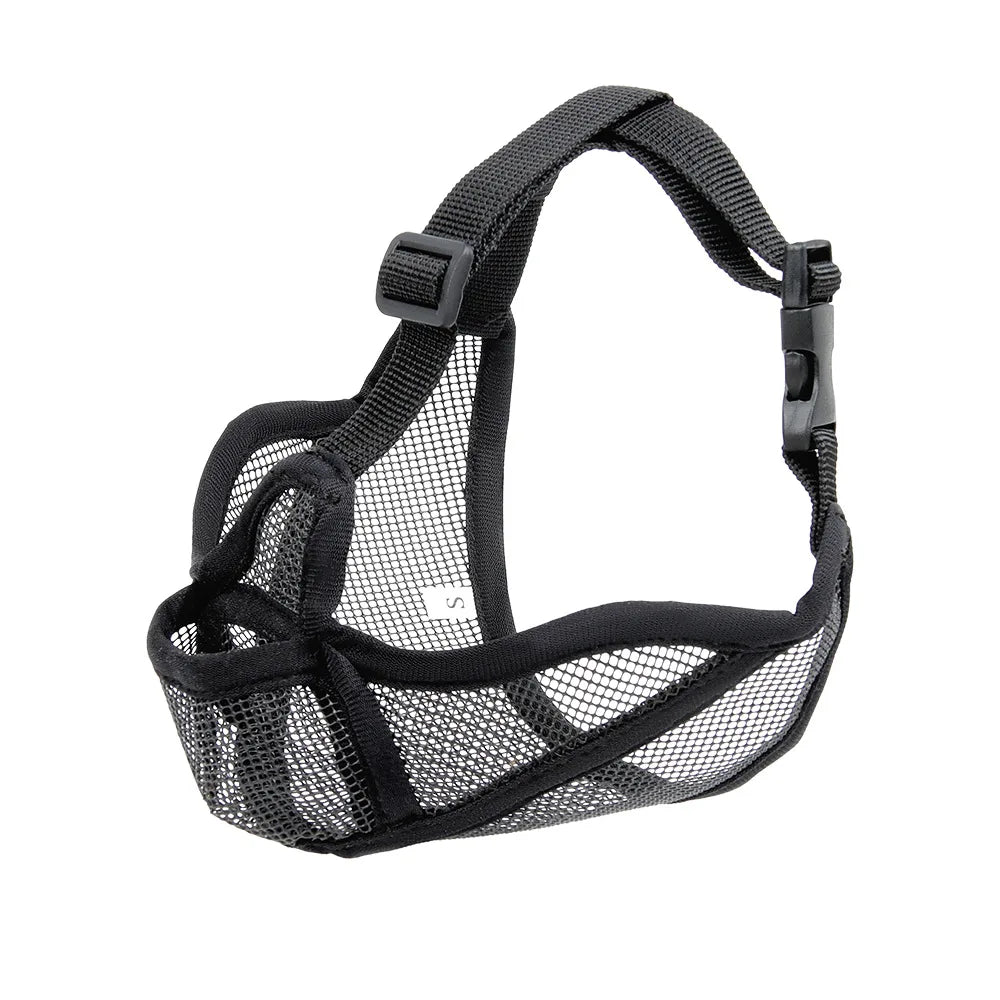 Black nylon dog muzzle for short-nosed breeds