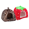 Lit pour animaux en peluche en forme de fraise