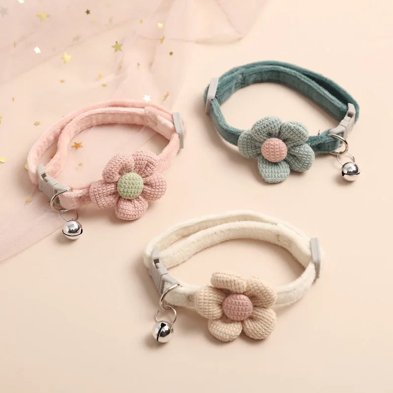 Cat Collar with Flower Bell - Adjustable Buckle