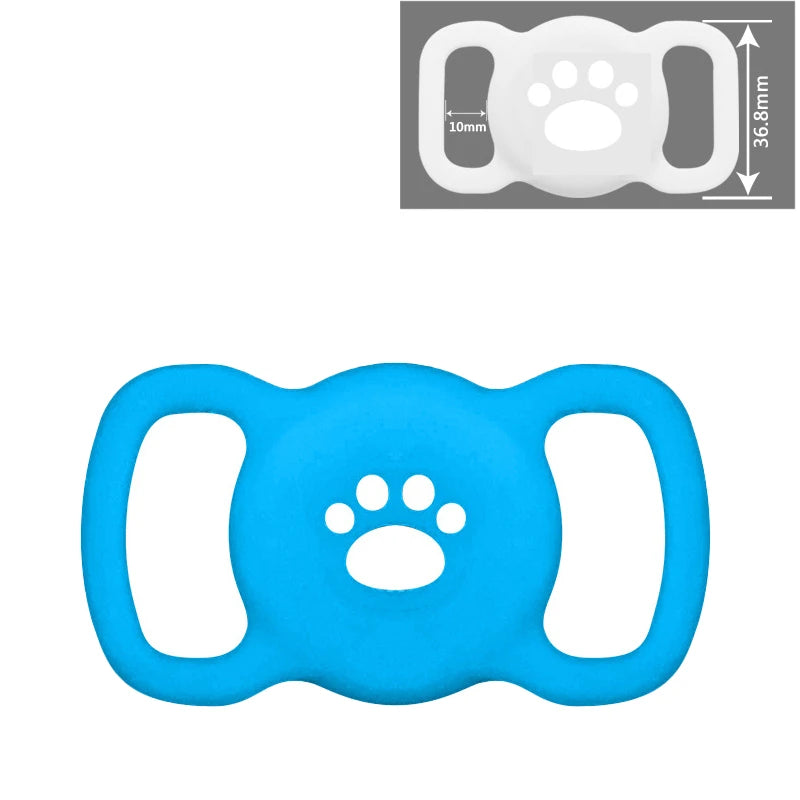 Helles blaues Silikon-AirTag-Halter mit Pfotenspuren und Loop-Henkel für Tierhalsbänder.
