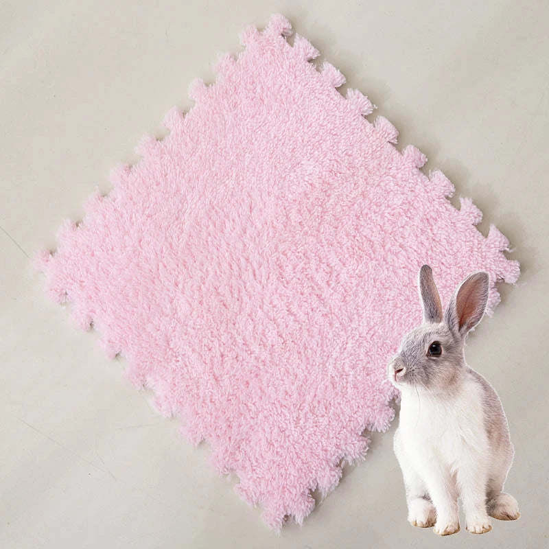 Small Pet Warming Mat – Soft EVA Foam Sleeping Pad for Guinea Pigs, Hamsters & Rabbits