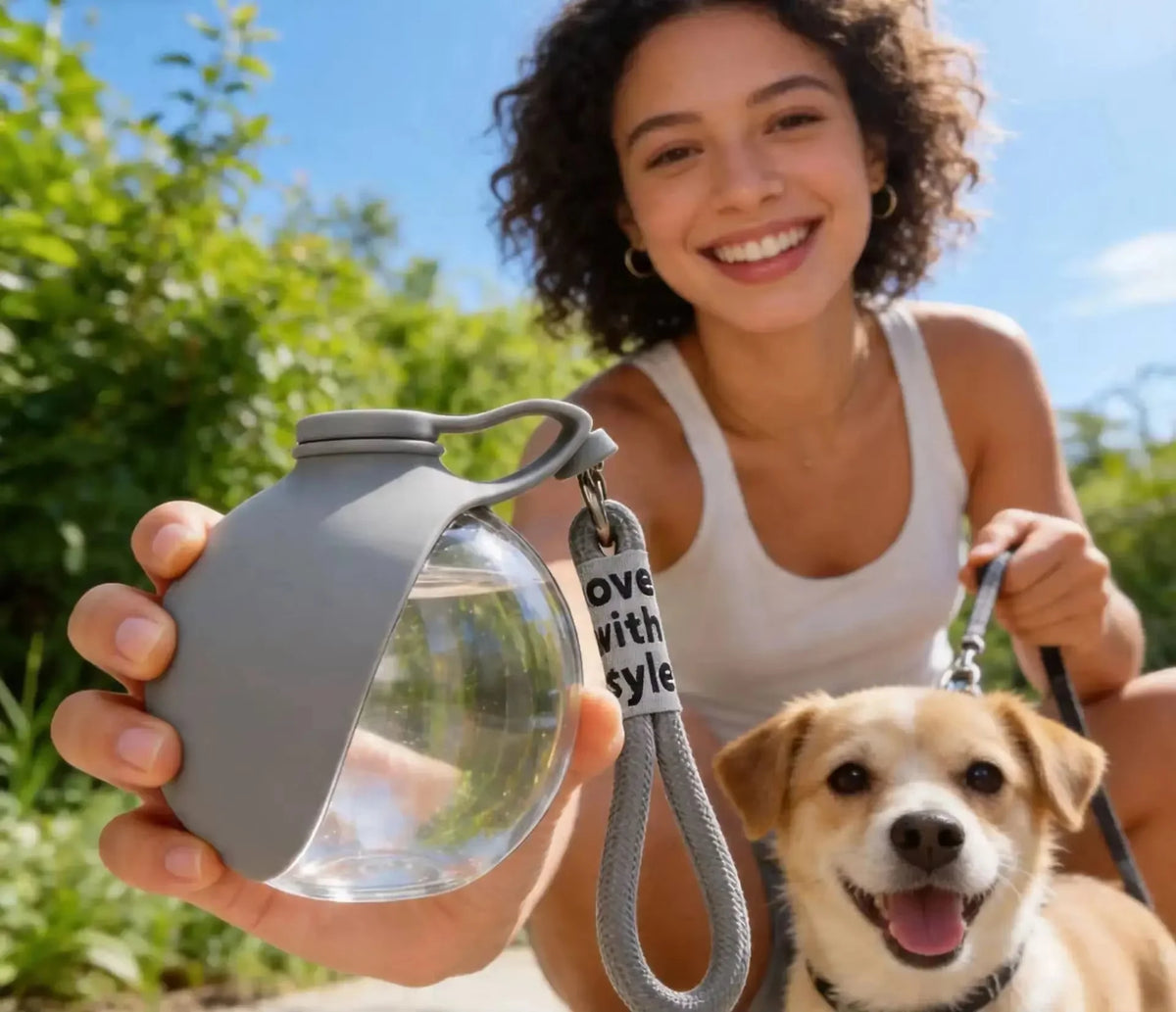 Portable 2-in-1 Pet Water Bottle with Lanyard
