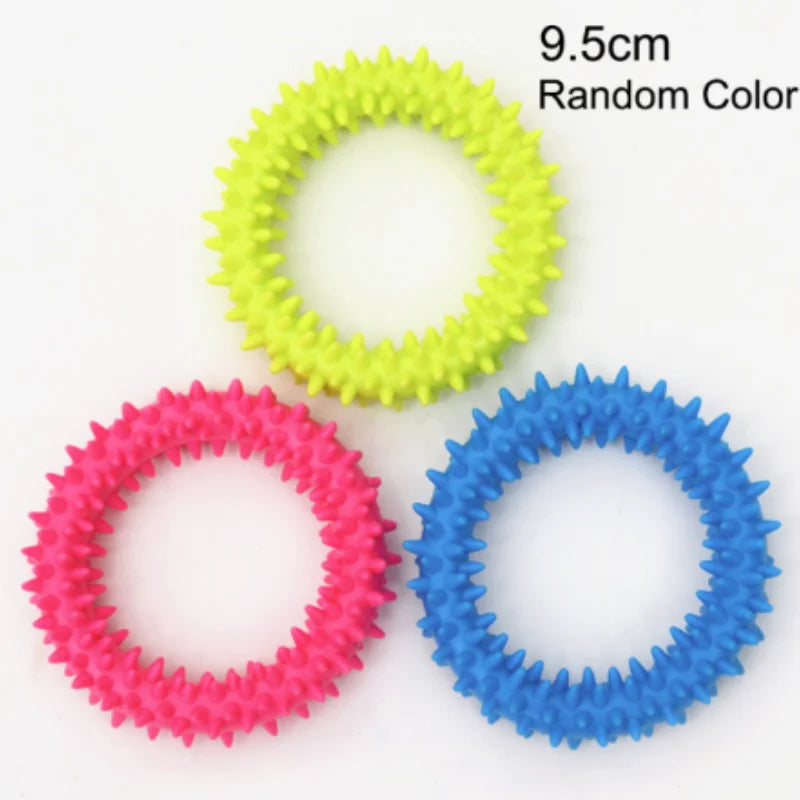 Three colorful silicone rings with teeth are shown, measuring 9.5cm, for dog chew toys or cleaning tools.