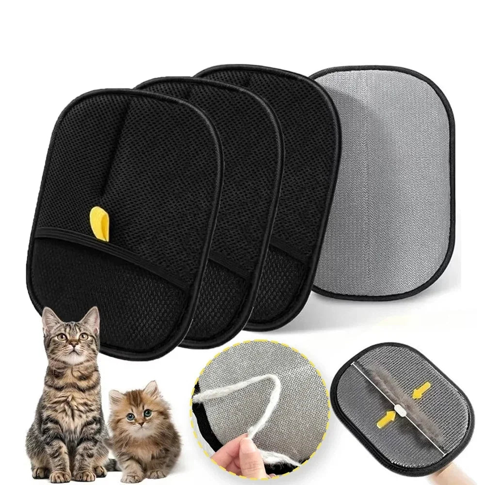 Schwarze elektrostatische Pflegehandschuhe für Haarentfernung, gezeigt mit verschiedenen Größen und einer Katze, die einen tr