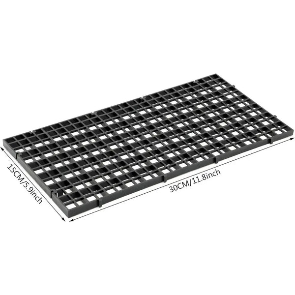 Black modular aquarium divider panel set with suction cups, measuring 15cm x 30cm.