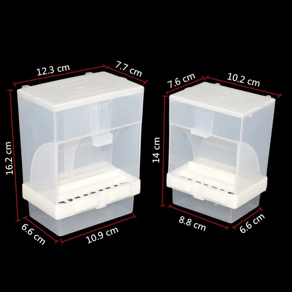 Klares Plastik-Vogelfutterautomat mit wasserdichtem Design, von oben und Seite gezeigt.
