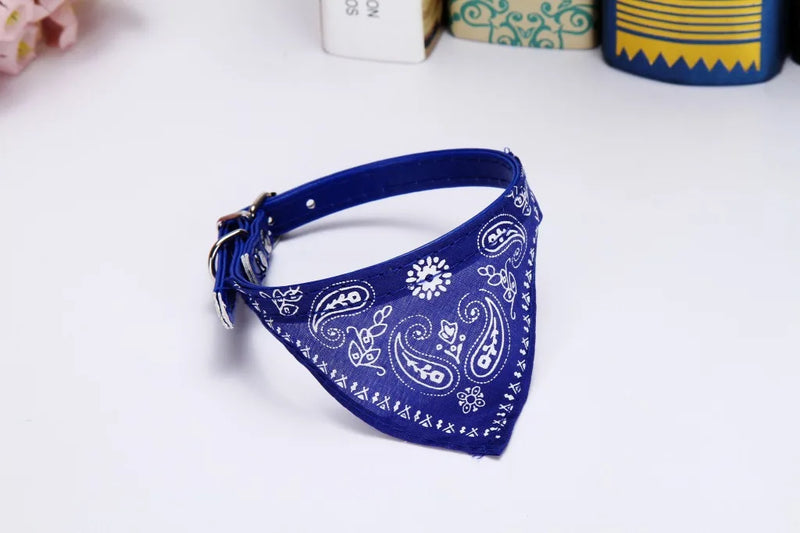 Collar Bandana Ajustable para Mascotas