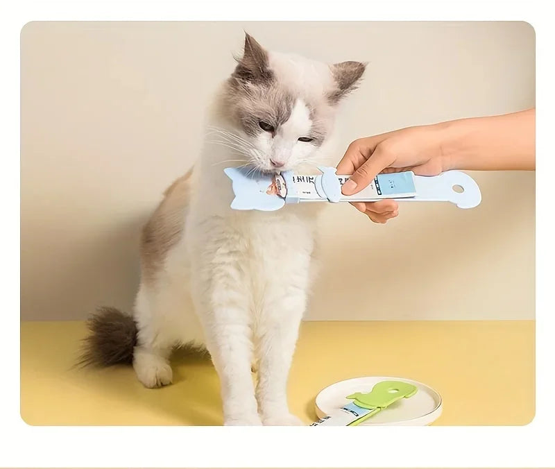 Squeeze Treat Dispenser Spoon for Cats