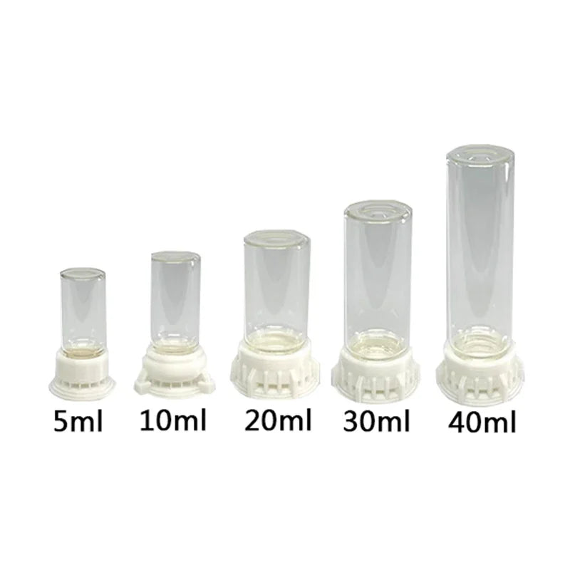 Set Acryl-Wasserfutter für Ameisen in verschiedenen Volumina: 5ml, 10ml, 20ml, 30ml und 40ml.