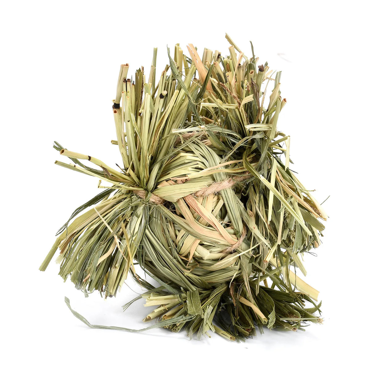 Natural Woven Grass Chew Balls for Rabbits and Small Pets