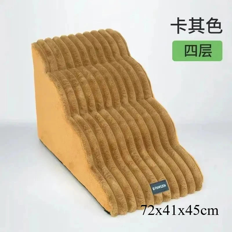 A tan pet safety ladder made of faux fur is shown, featuring four steps and measuring 72x41x45cm.