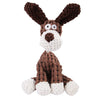 Jouet en peluche pour chien marron et blanc, ressemblant à un beagle avec de grandes oreilles tombantes.