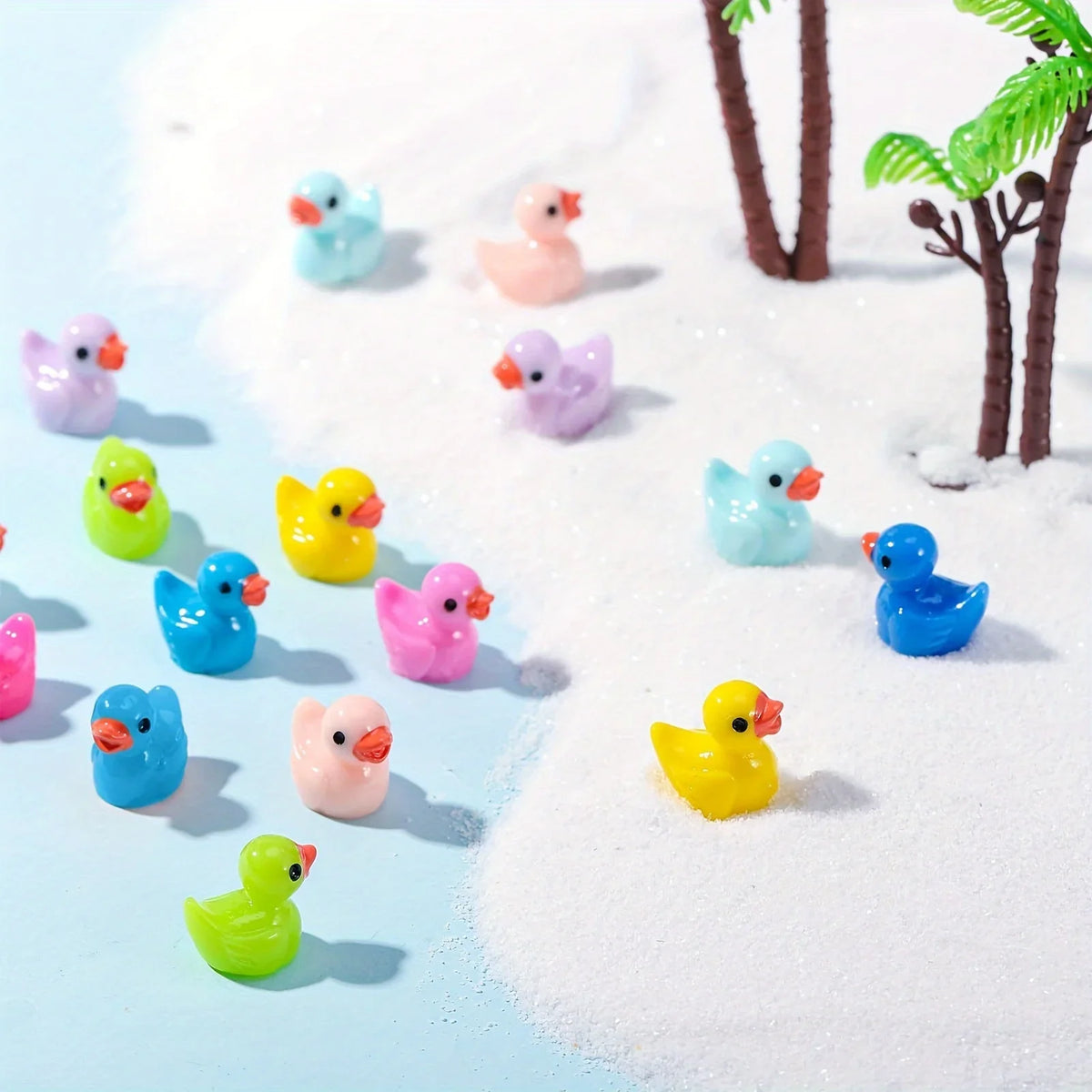 Mini Resin Duck Set (50 Pieces) for Crafts and Decorations