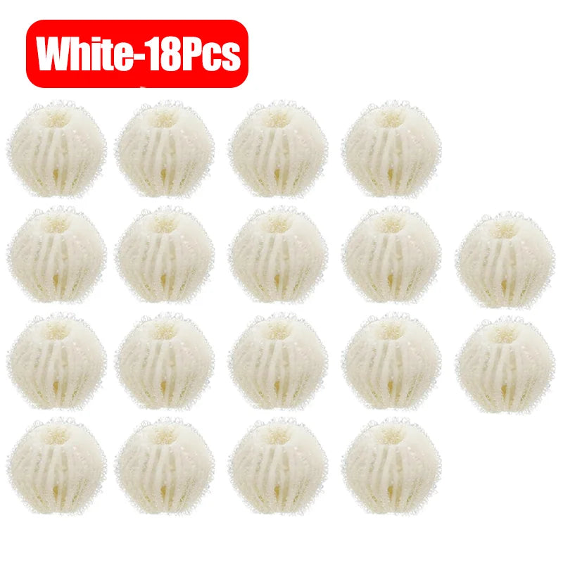 White reusable lint filter balls for laundry