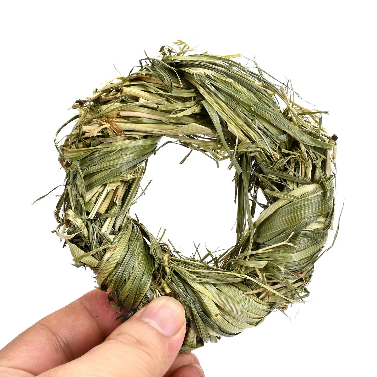 Natural Woven Grass Chew Balls for Rabbits and Small Pets