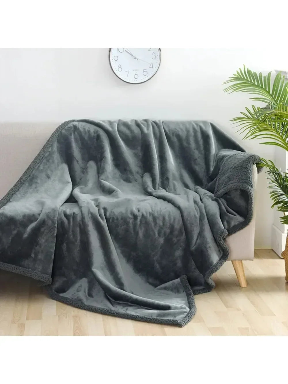 Luxury Shaggy Waterproof Blanket with Microfibre Fleece