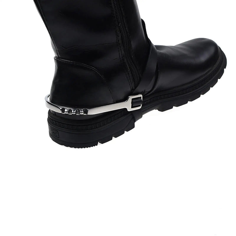 سبّارات الخيل للفرسان