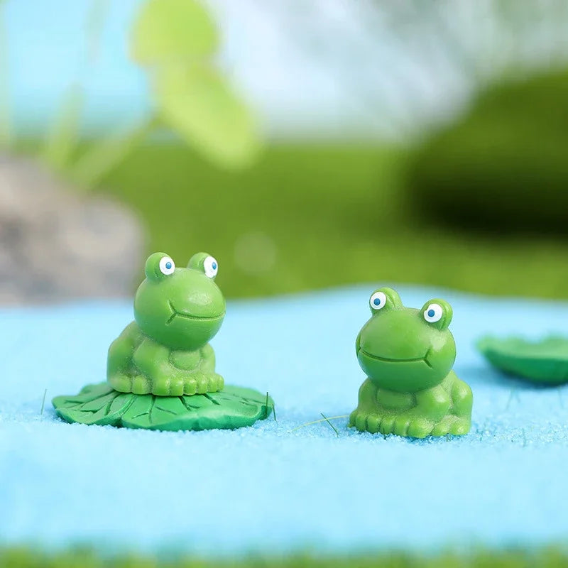 Mini Resin Frog Figurines for Fairy Garden & Terrarium Decor