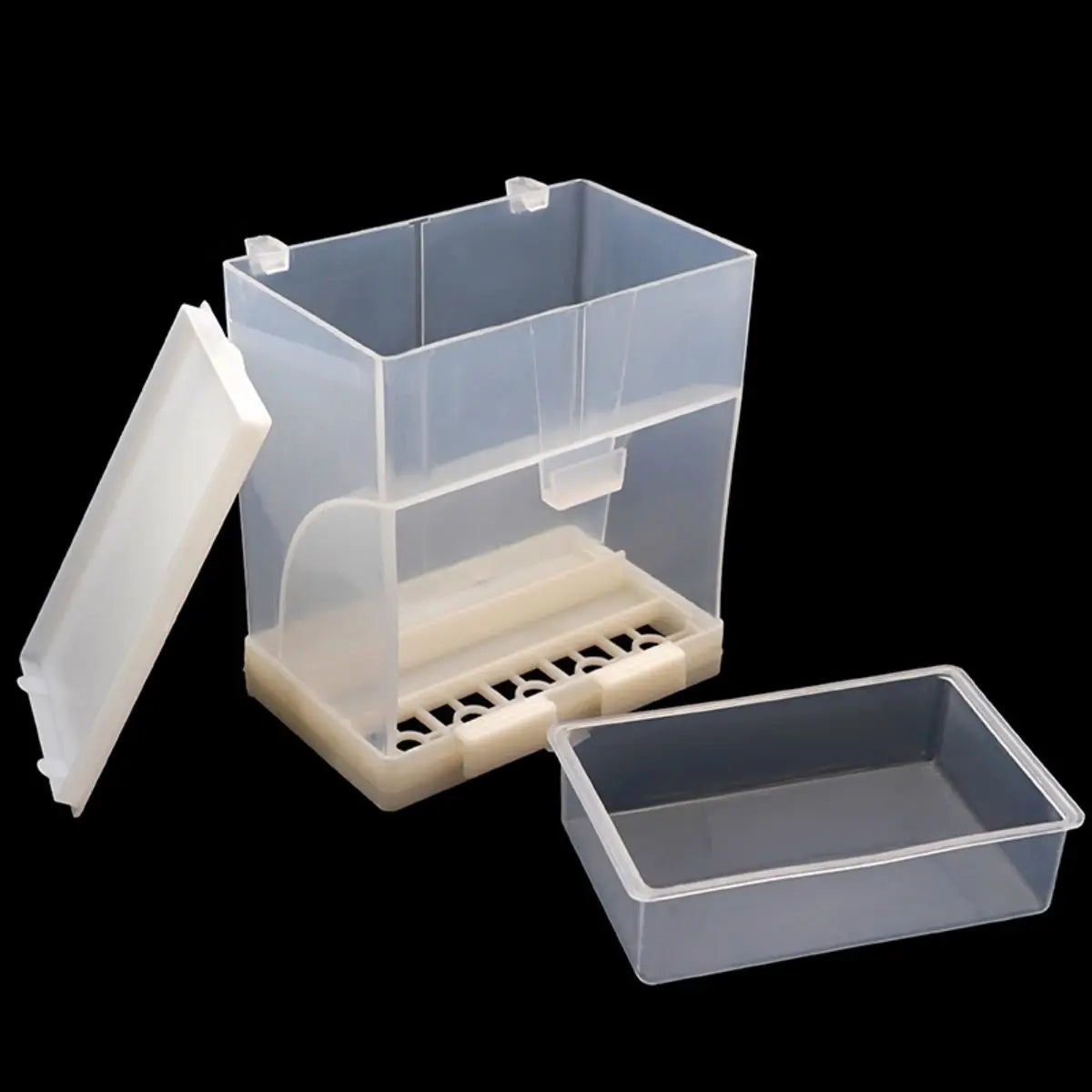 Klarer Plastik-Vogelfutterautomat mit spritproofem Design und Essschale.