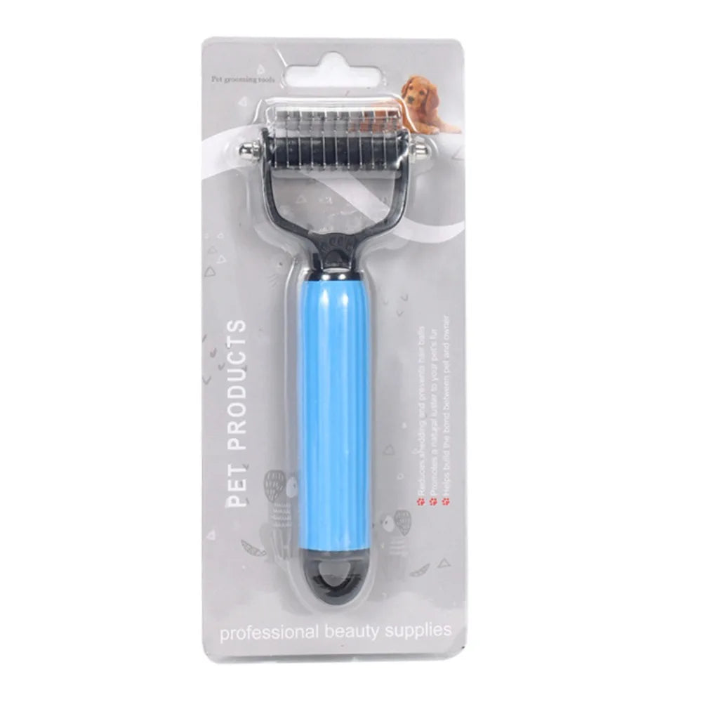 Peigne anti-emmêlement en acier inoxydable bleu pour retirer les poils de chien, montré dans son emballage.