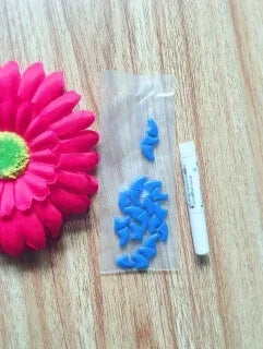 Colorful Soft Silicone Nail Caps for Cats and Dogs with Adhesive