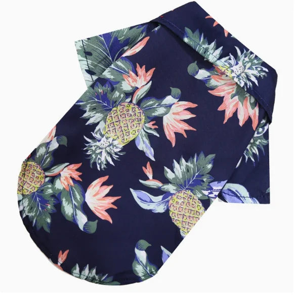 T-shirt pour chien style hawaii bleu marine avec imprimé floral et feuille tropicale