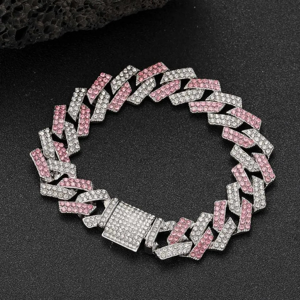 Diamantkette mit abwechselnden rosa und weißen Diamanten