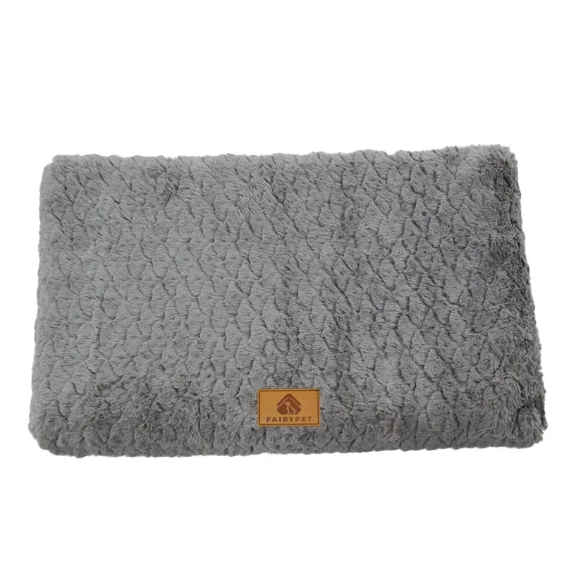 Cozy Winter Pet Bed with Washable Cover