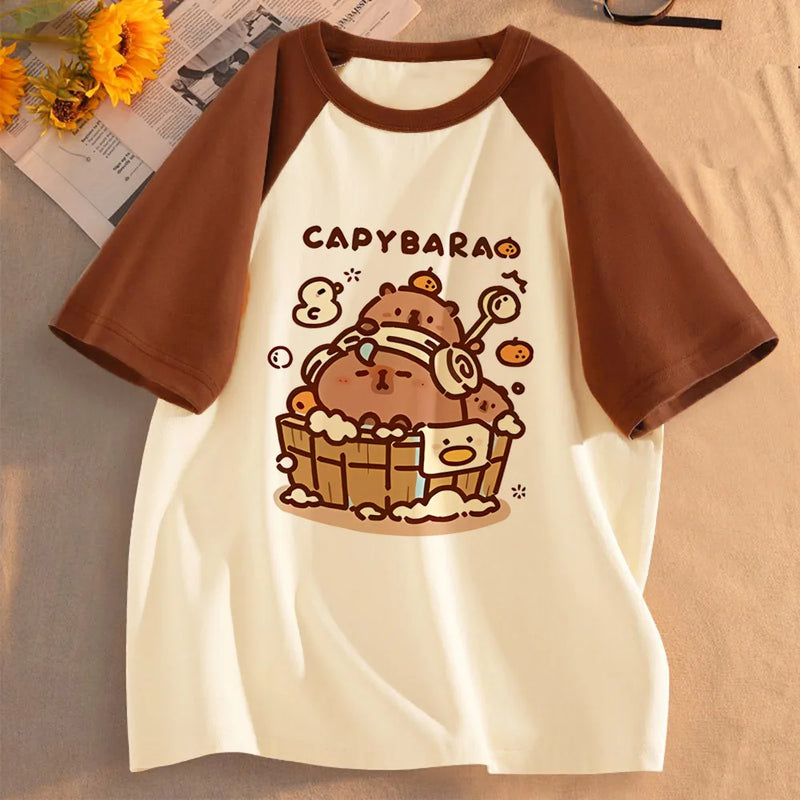Camiseta Gráfica de Capibara
