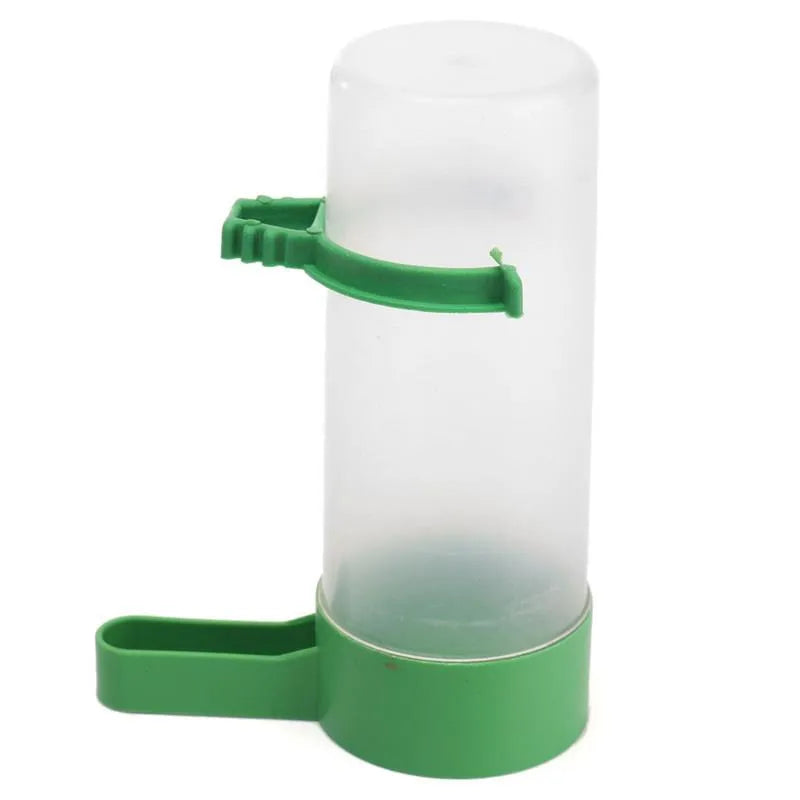 Automatischer Wassernapf mit Futterautomat