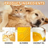 Eine Katze und ein Hund ruhen, mit Zutatenbildern für Essenz, Glycerin und Kokosöl.