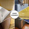 Gros plans montrant le film protecteur anti-rayures amovible appliqué sur diverses surfaces de tissu comme les revêtements