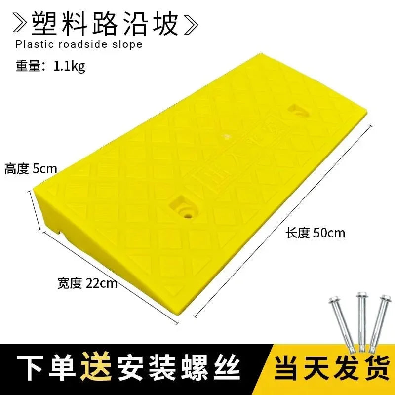 Anti-Slip Driveway Curb Ramps for Cars, Trucks, and Trailers